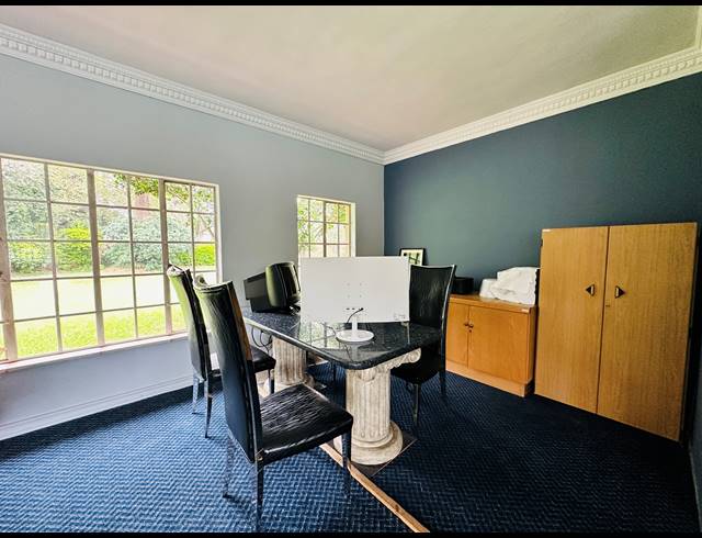 4 BEDROOM HOUSE FOR SALE IN LAMBTON